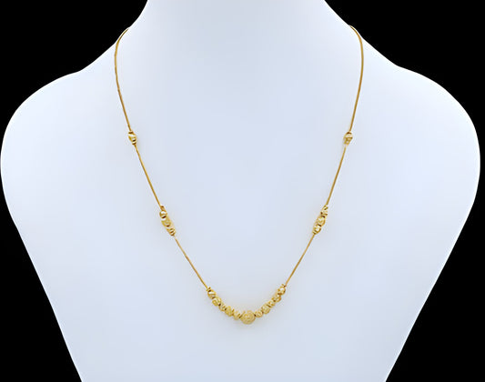 Shimmering Elegant Necklace Chain from the Color Our Dreams Collection