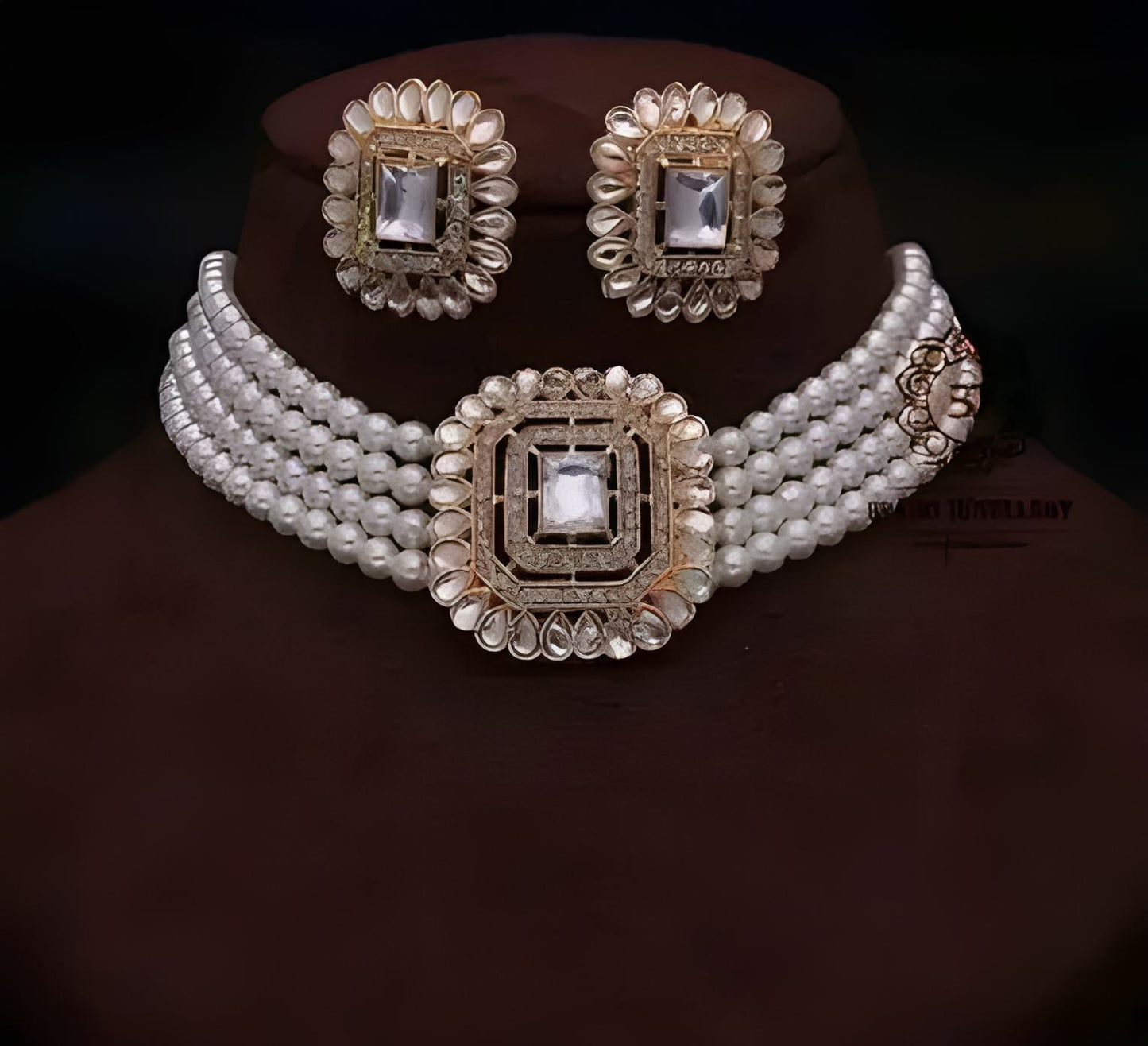 New Pearl Choker Set for Women & Girls - Stylish Design